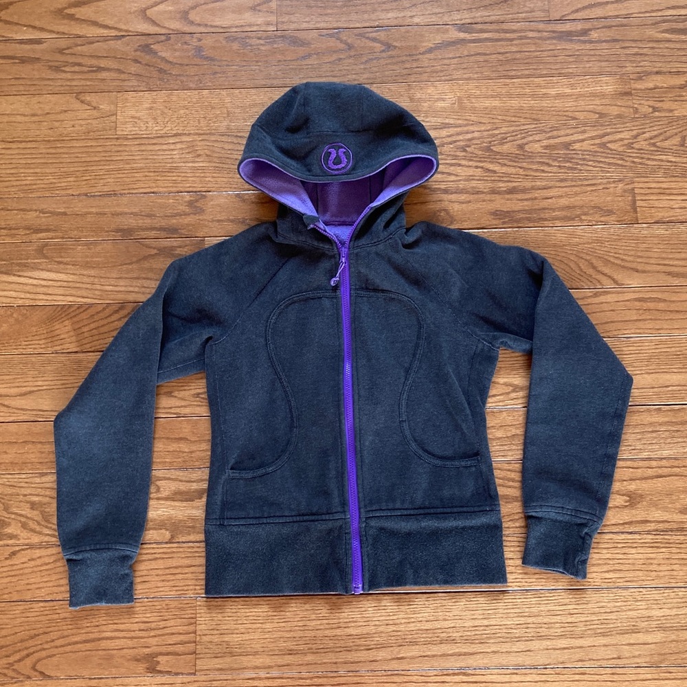 Lululemon Women’s Scuba Sweatshirt size 6
